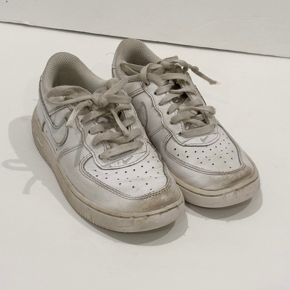 Nike Other - Kids Nike Air Force 1 Low Size 11.5C